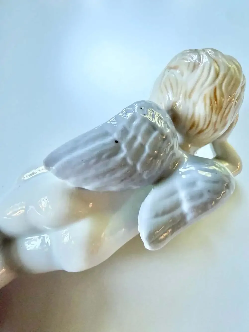 Unbranded white porcelain
